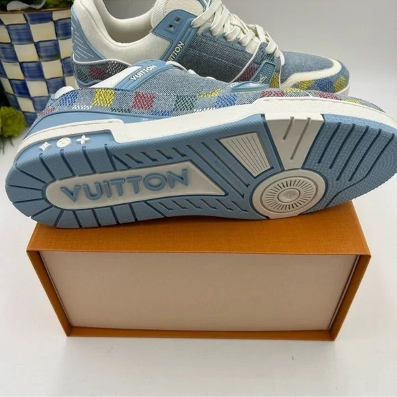 Men’s Louis Vuitton X Murakami trainer sneaker size 10 fits 11 US. Made Italy. - Picture 12 of 12